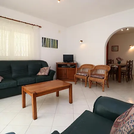 Gonçalves * Albufeira