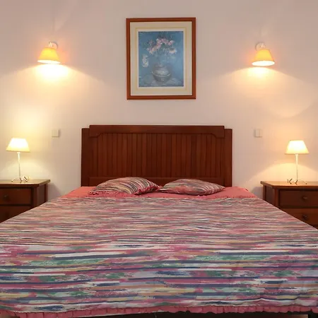 Goncalves Villa *